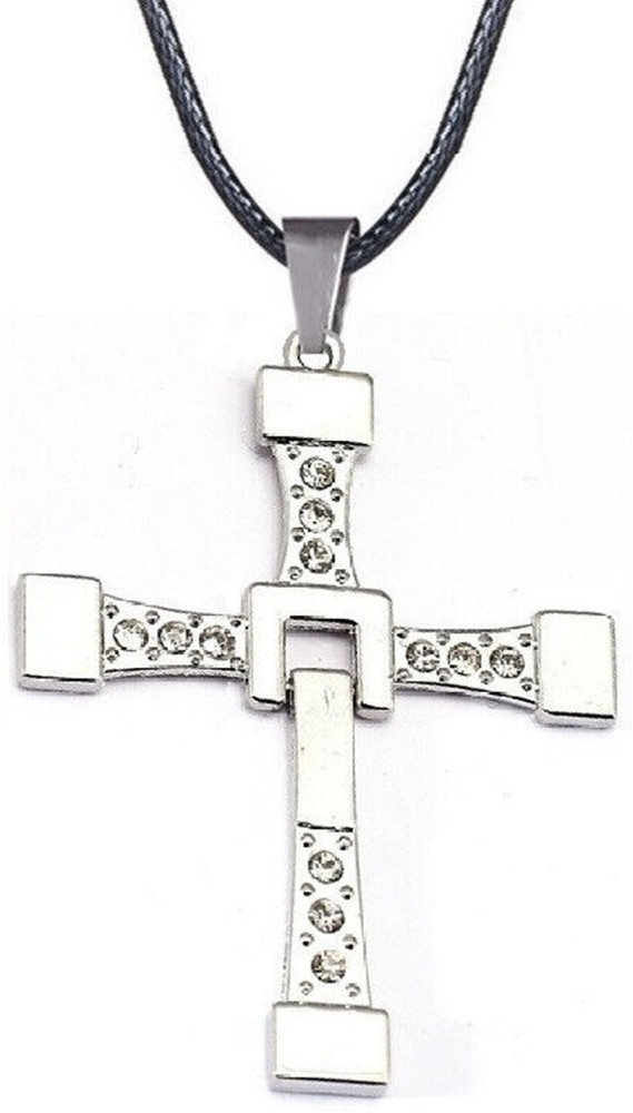 Vin diesel locket in fast and furious store