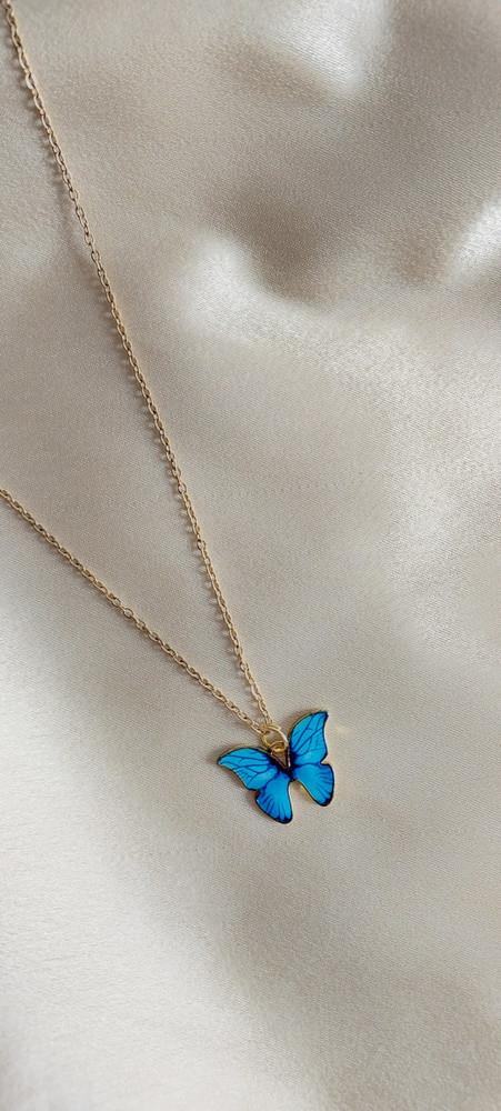Blue pendant on sale chain