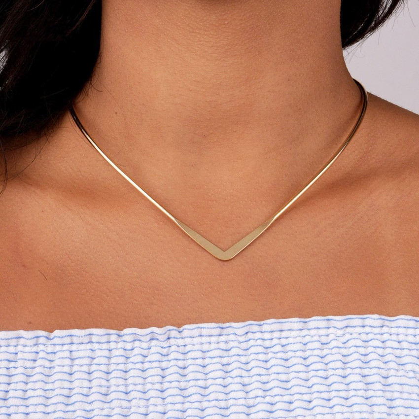 V choker necklace new arrivals