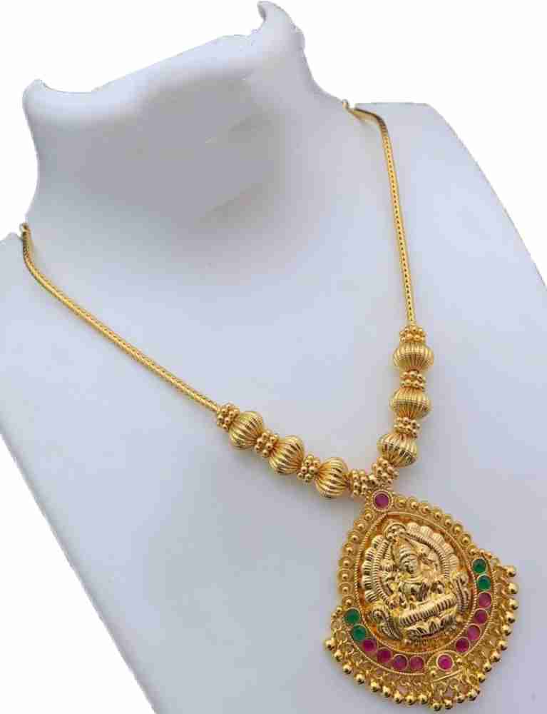 Short chain with 2024 pendant designs