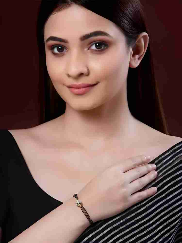 theostrichcollection Non precious Metal Black Beaded Latest Hand