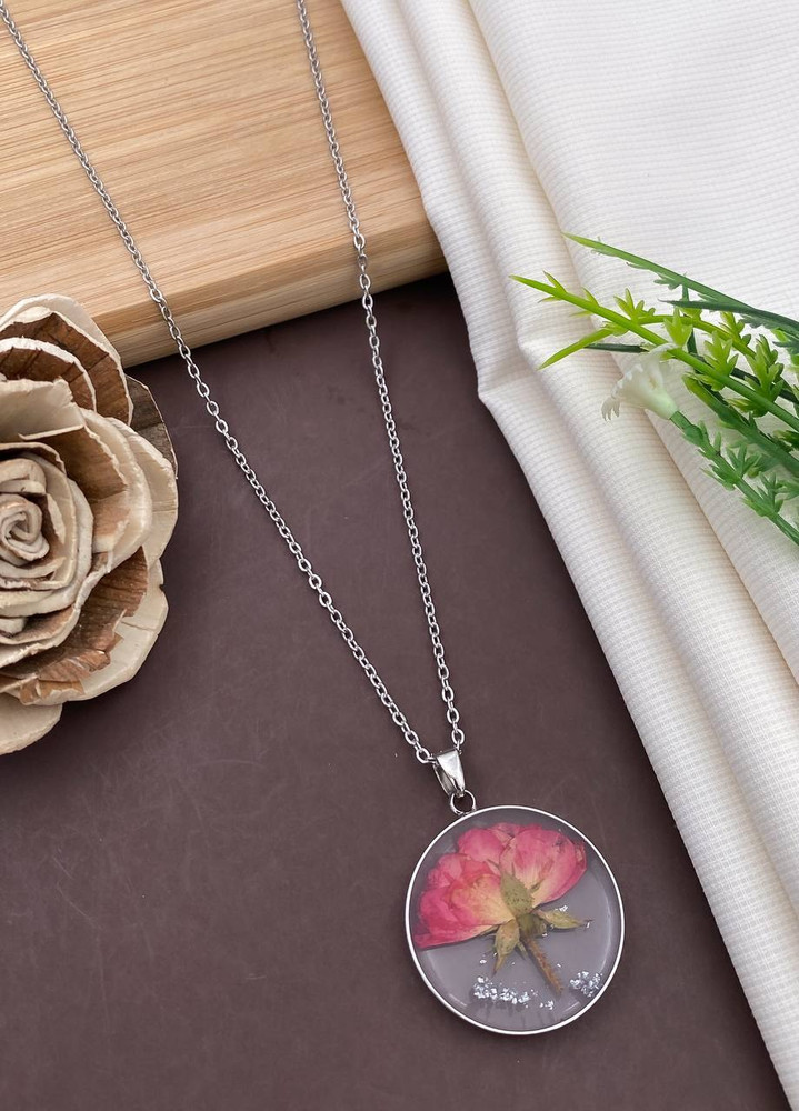 Real outlet flower necklace