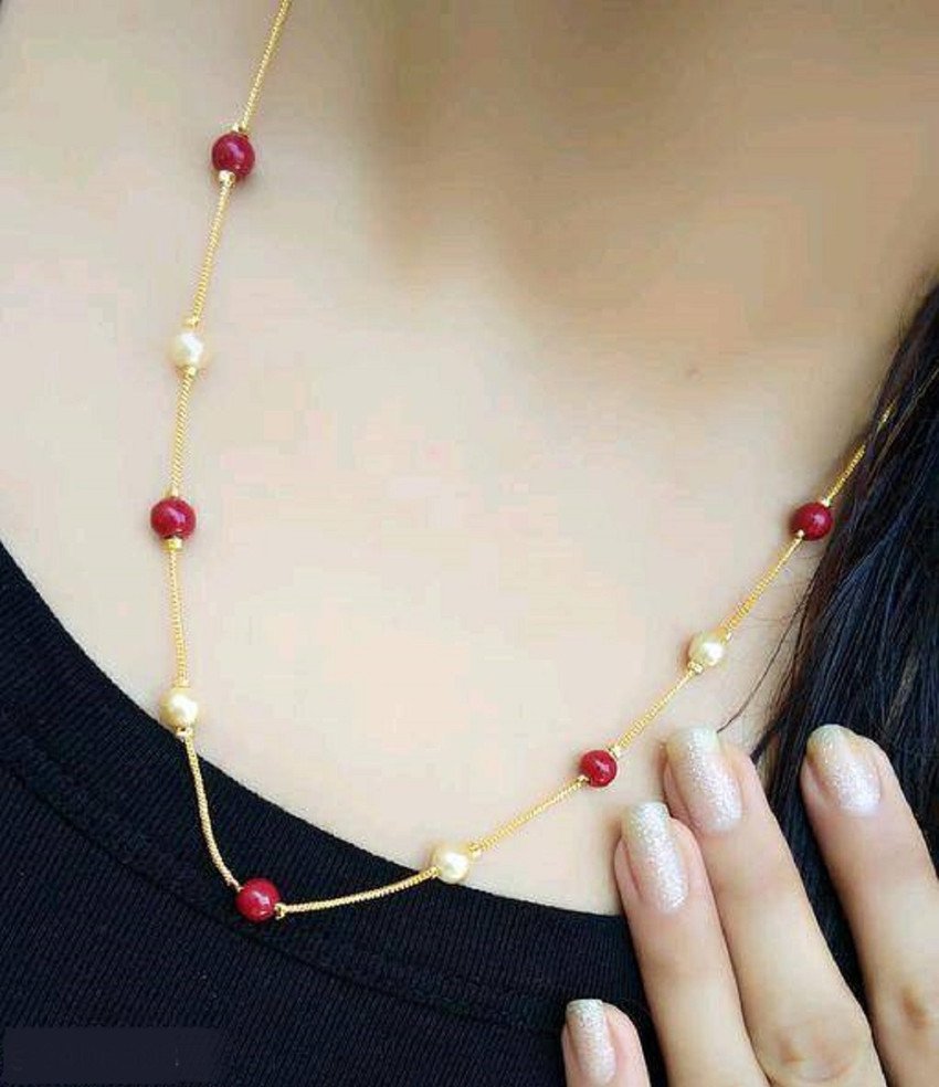 Red pearl hotsell gold chain
