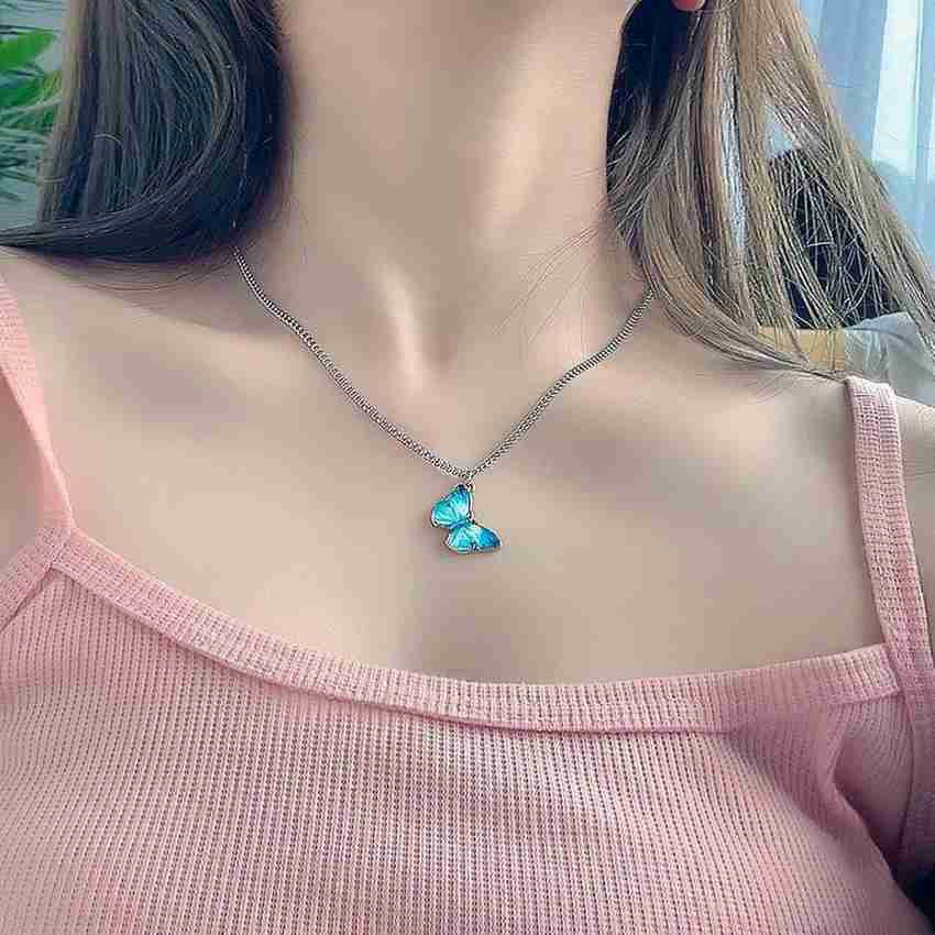 Aesthetic store neck chains