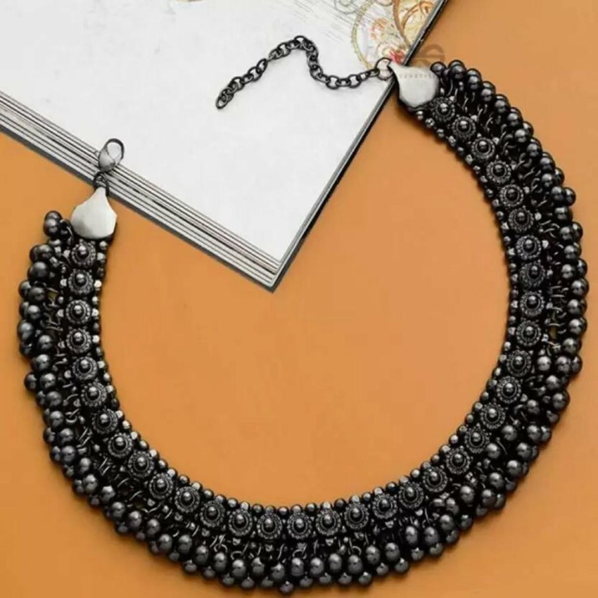 Black deals metal necklace