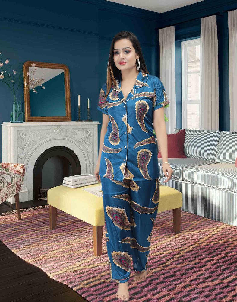 Night shop suit set