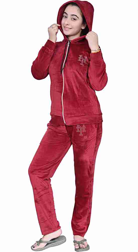 FNOCKS Regular Fit Velvet Track Suit for Women, Stylish Velvet Winter Wear  Night Suit with Pockets