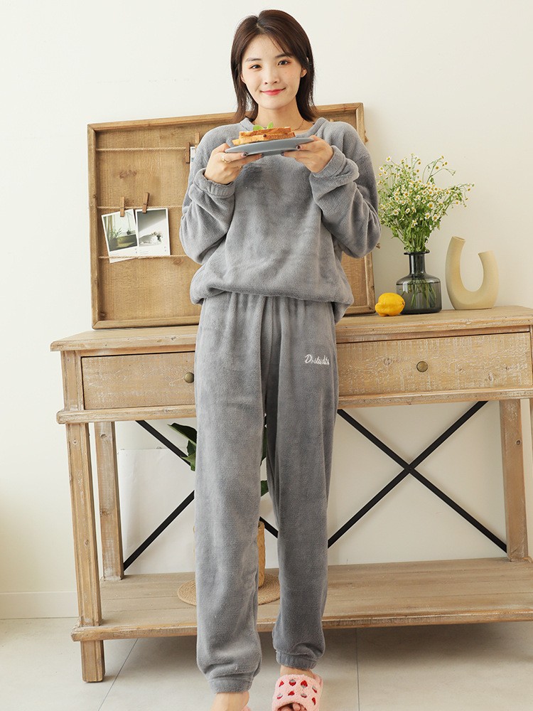 Womens winter pyjama online set