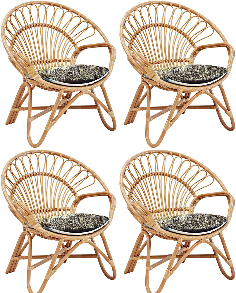 Bamboo round deals chair with cushion