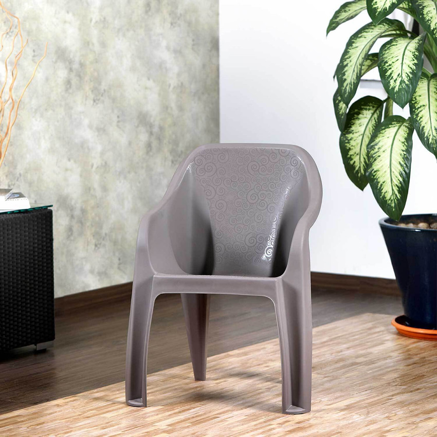 Dynamo chair sales