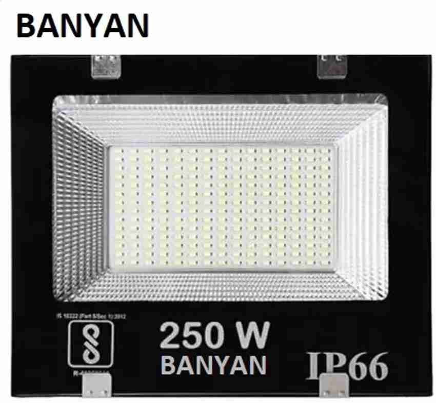 Flood light 250 watt outlet