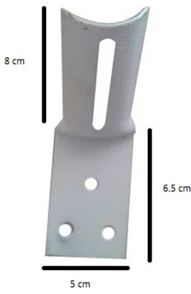 Street light wall mount clamp top