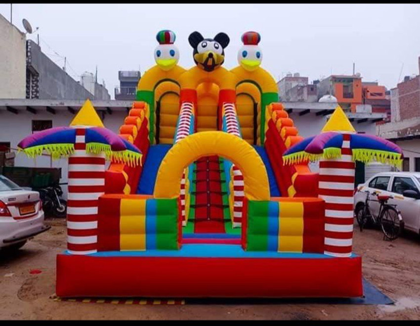 Step Over 3 LANE INFLATABLE BOUNCY 12 FT BY 18 FT 3 LANE