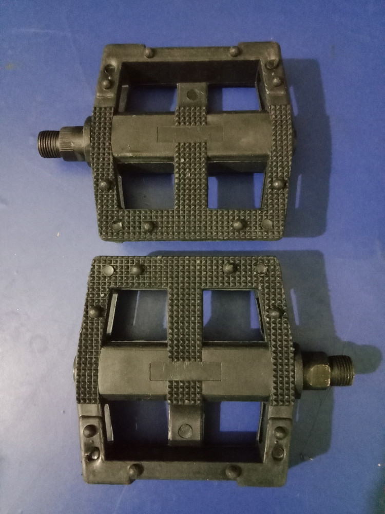 ATLAS Bicycle Pedal with Steel Axle for All Cycles Pedal Buy
