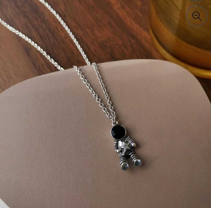 Astronaut pendant necklace new arrivals
