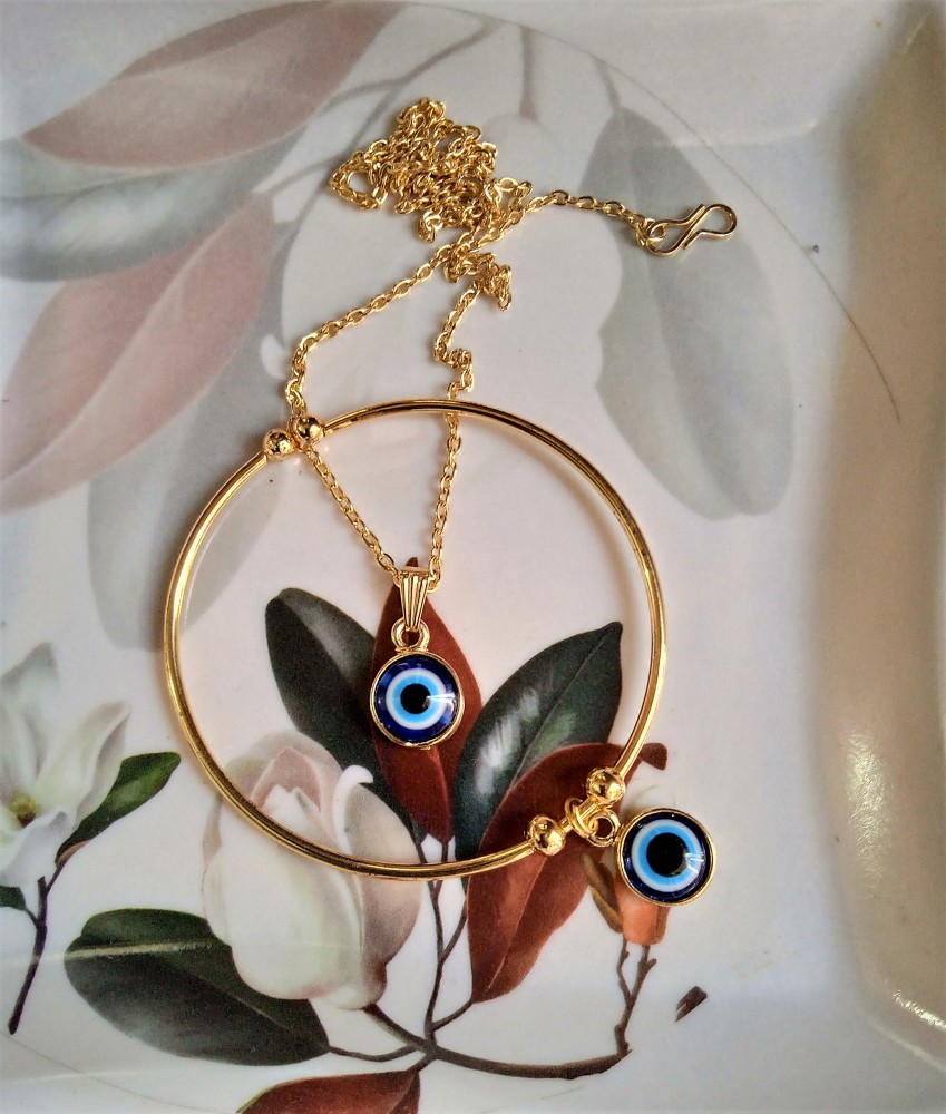 EIT Collection Stylish & Fashionable Evil Eye Pendant chain and Bracelet  for Girls & Women. Onyx Alloy Pendant Set Price in India - Buy EIT  Collection Stylish & Fashionable Evil Eye Pendant