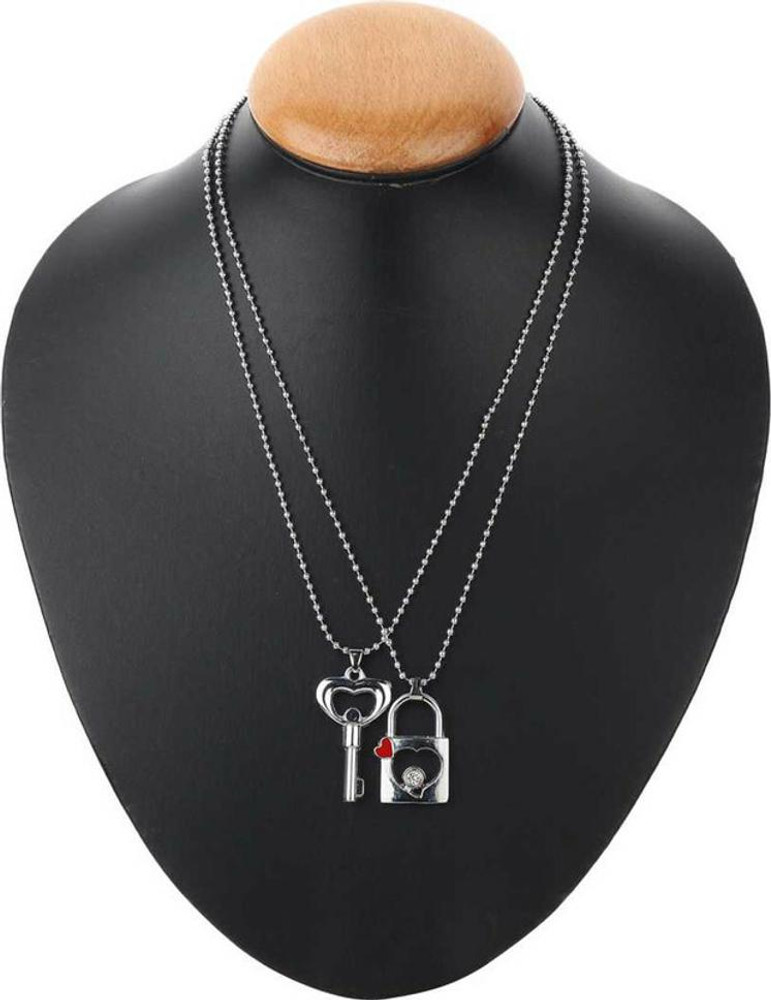 Lock store wala locket
