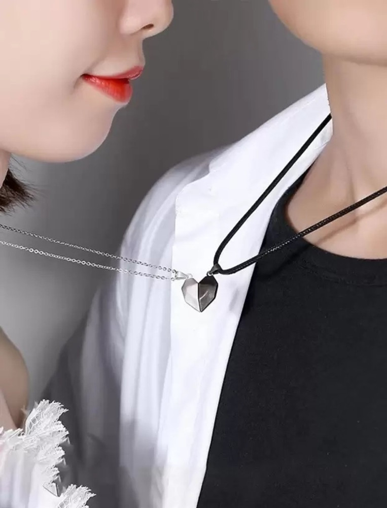 Couple locket hotsell