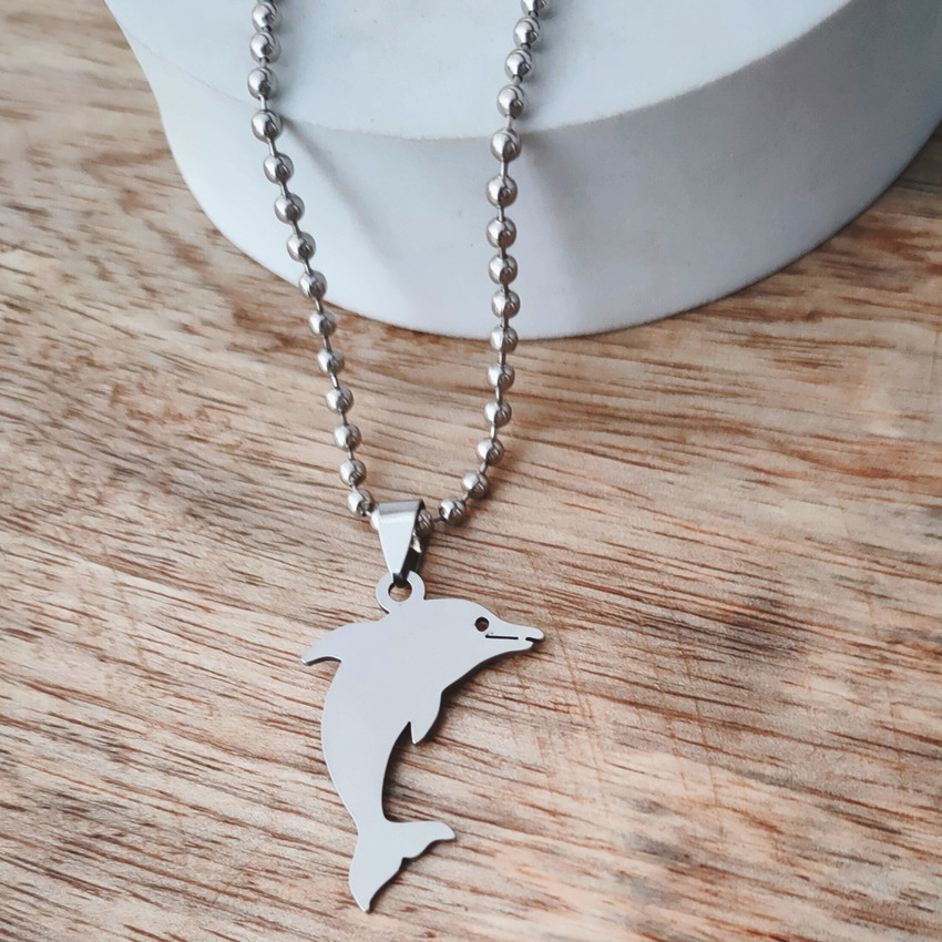 Silver dolphin pendant sales