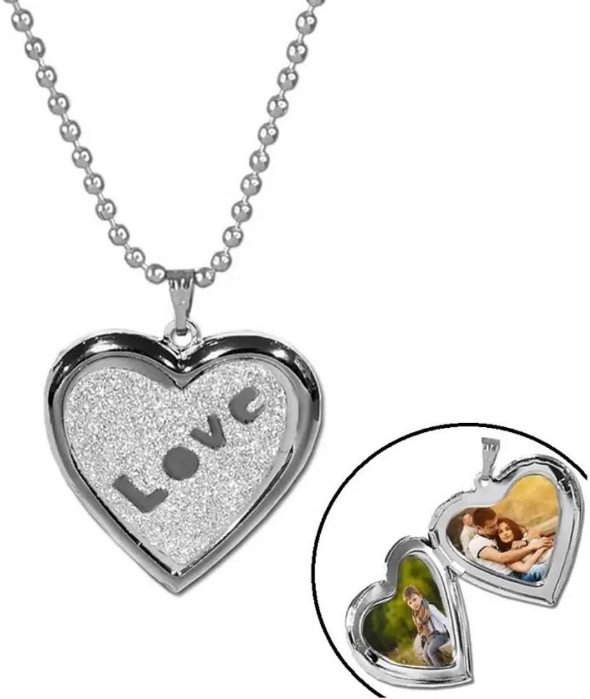 vs unique collections Silver Heart Shape Shining Love Openable Couple Mini Photo Frame Locket Pendant Silver Stainless Steel Pendant Price in India Buy vs unique collections Silver Heart Shape Shining...