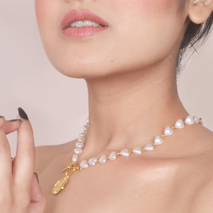 Details 161+ pearl necklace super hot songngunhatanh.edu.vn
