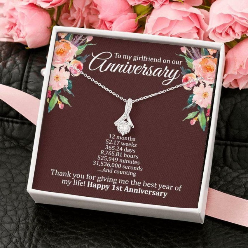 35 Best Gift Ideas for Girlfriend 1 Year Anniversary - Personal Chic