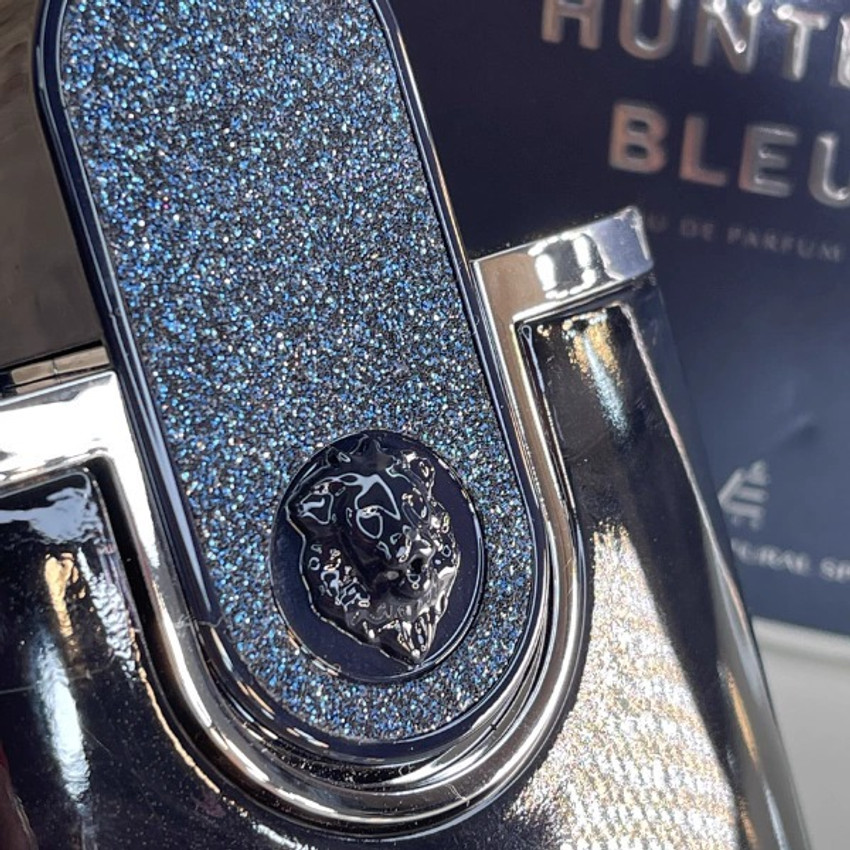 Hunter hotsell prive perfume