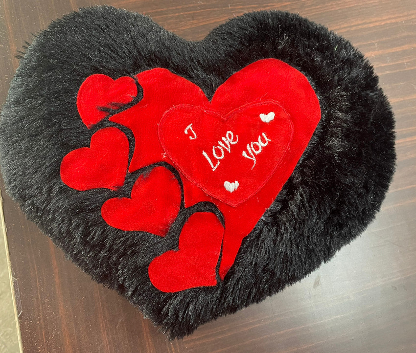 PICKKART Love Heart Shape Pillow 35 cm Love Heart Shape Pillow