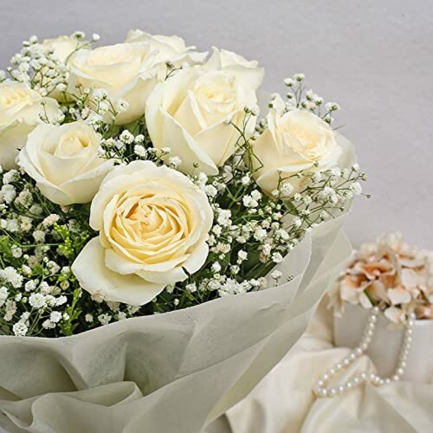 White store bouquet flowers