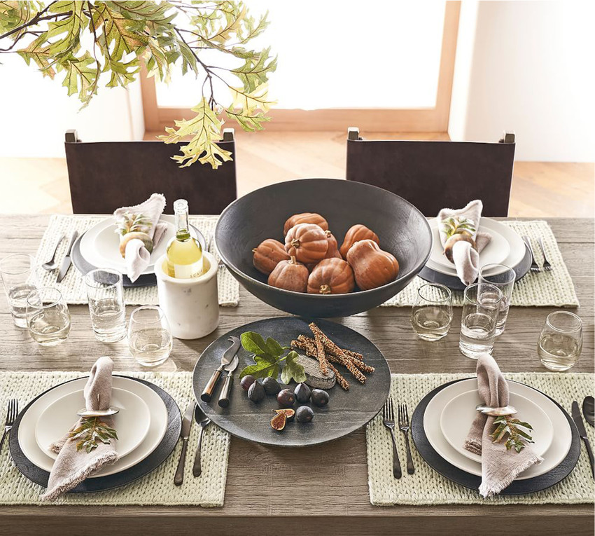Dining table shop decorative tray