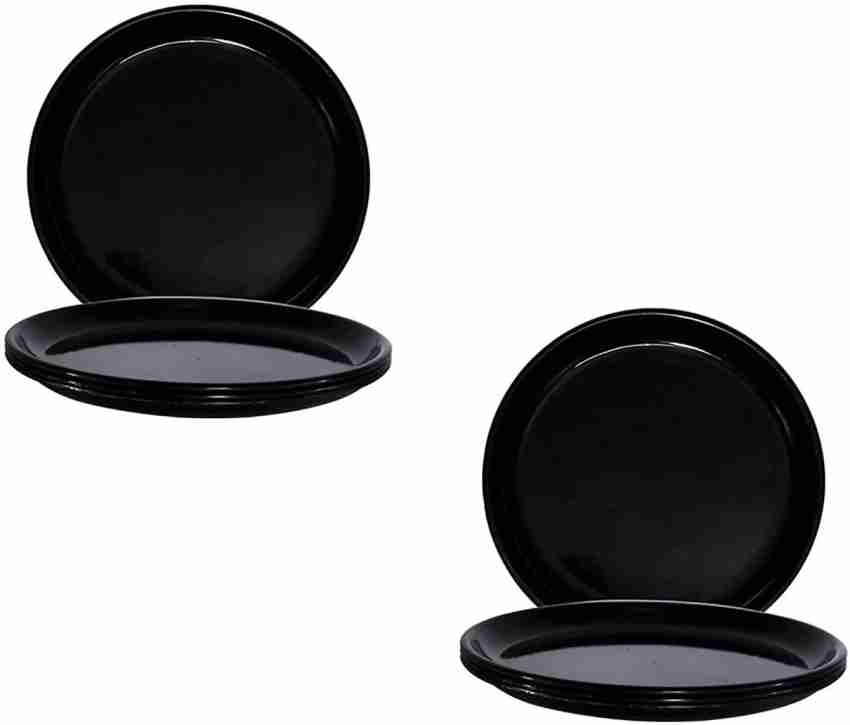 Dinner plates with outlet raised edges