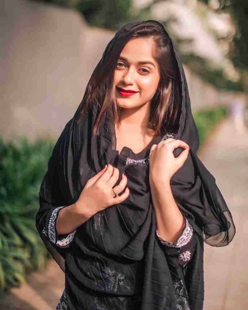 Jannat Zubair Poster Multicolor Photo Paper Print Poster Photographic Paper Personalities posters in India Buy art film design movie music nature and educational paintings wallpapers at Flipkart