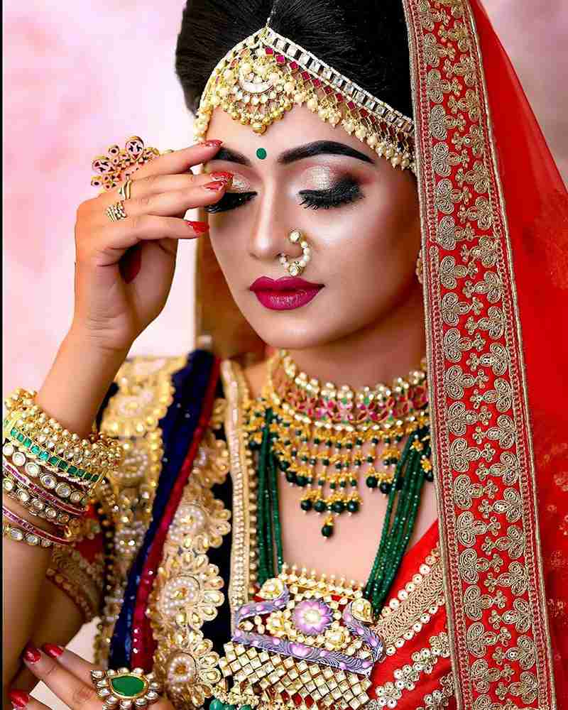 glamourous bridal girl for wall poster Fine Art Print Places