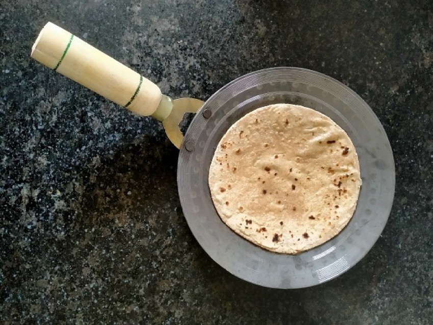 Vinod Pancake Pan Non Stick Crepe Pan Chapati Roti Dosa Tawa for
