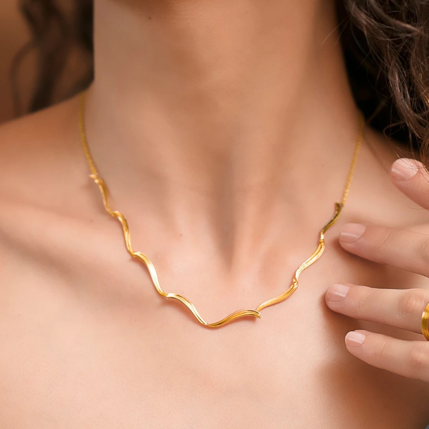 Melorra 750745 Collar Yellow Gold Precious Necklace Price in India Buy Melorra 750745 Collar Yellow Gold Precious Necklace online at Flipkart