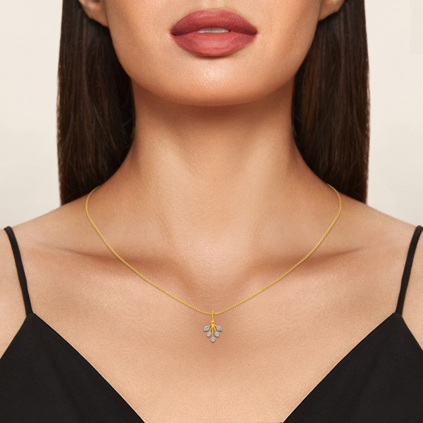Melorra Frosted Leaves Diamond Pendants 14kt Diamond Yellow Gold