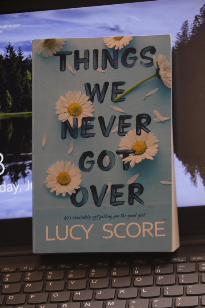 Things We Never Got Over: Buy Things We Never Got Over by Lucy Score at Low  Price in India