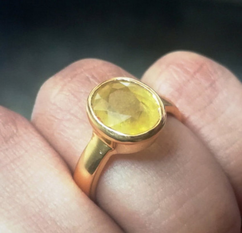 Yellow sapphire stone sale with gold ring