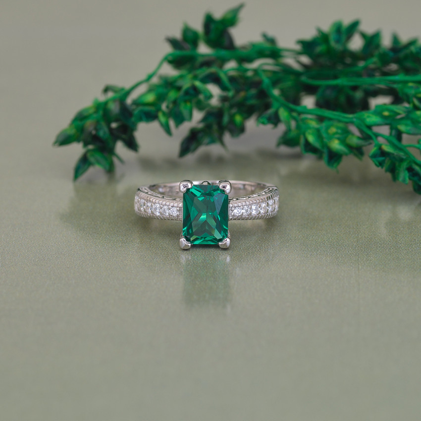 Green emerald silver ring shop