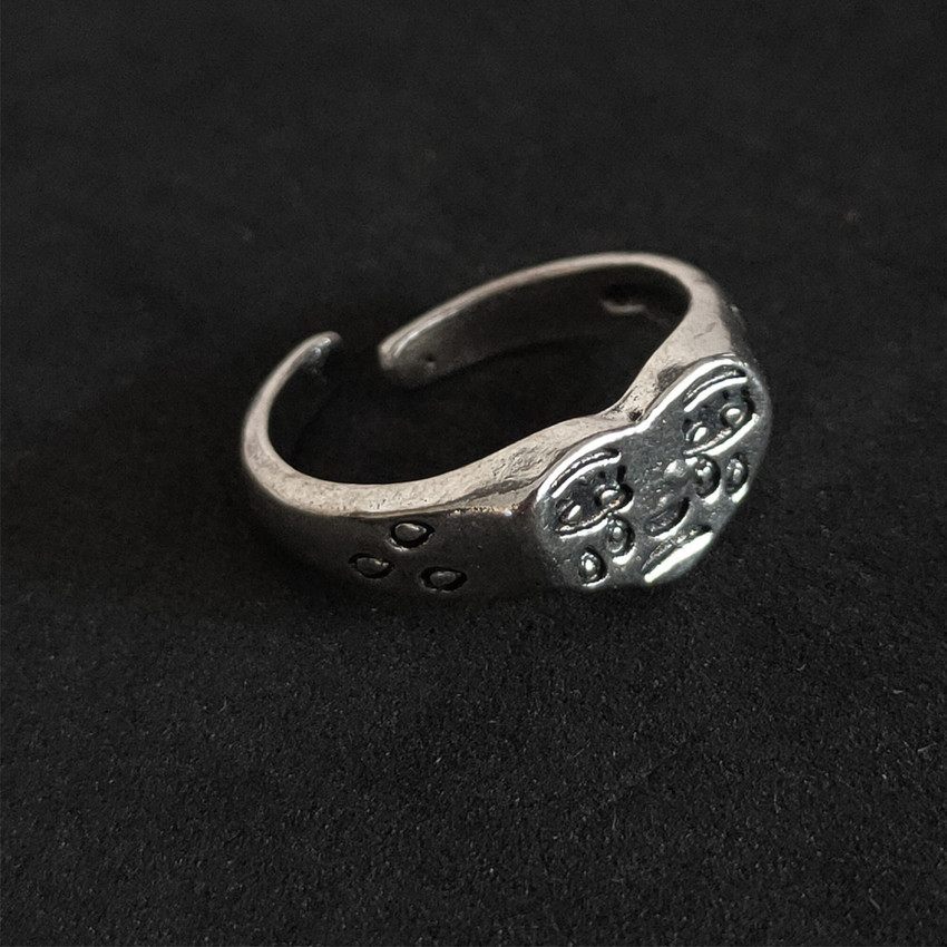 Crying heart cheap ring original