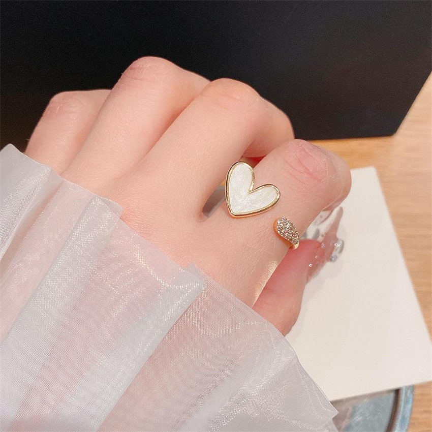 Heart shape finger ring shop