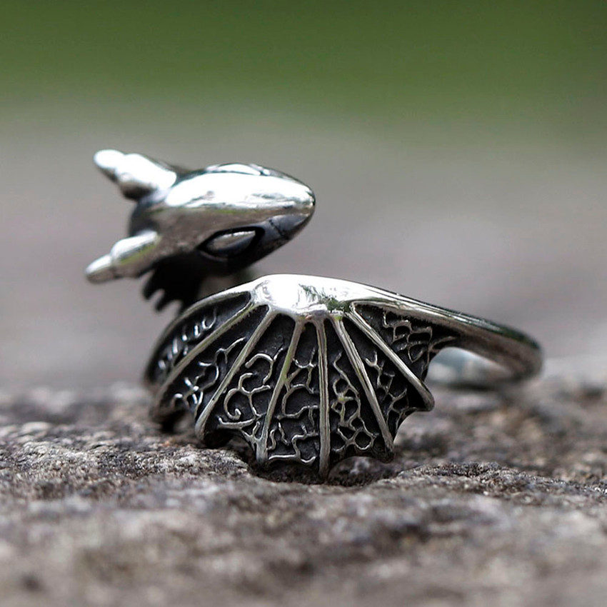 Dragon wing top ring