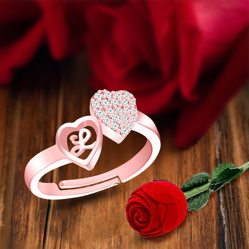Rose gold letter ring top