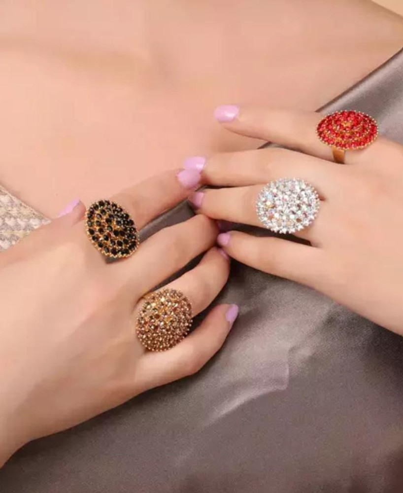 Gold big ring design for discount female without stone