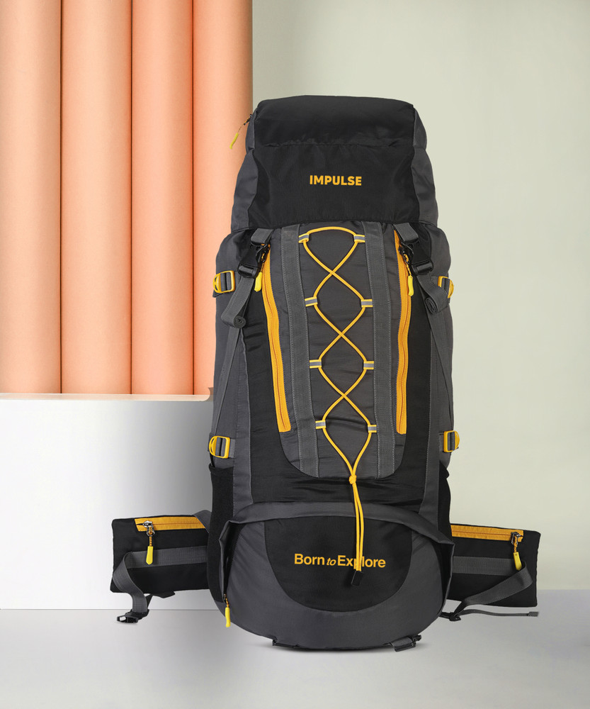 Trekking bags flipkart 2025