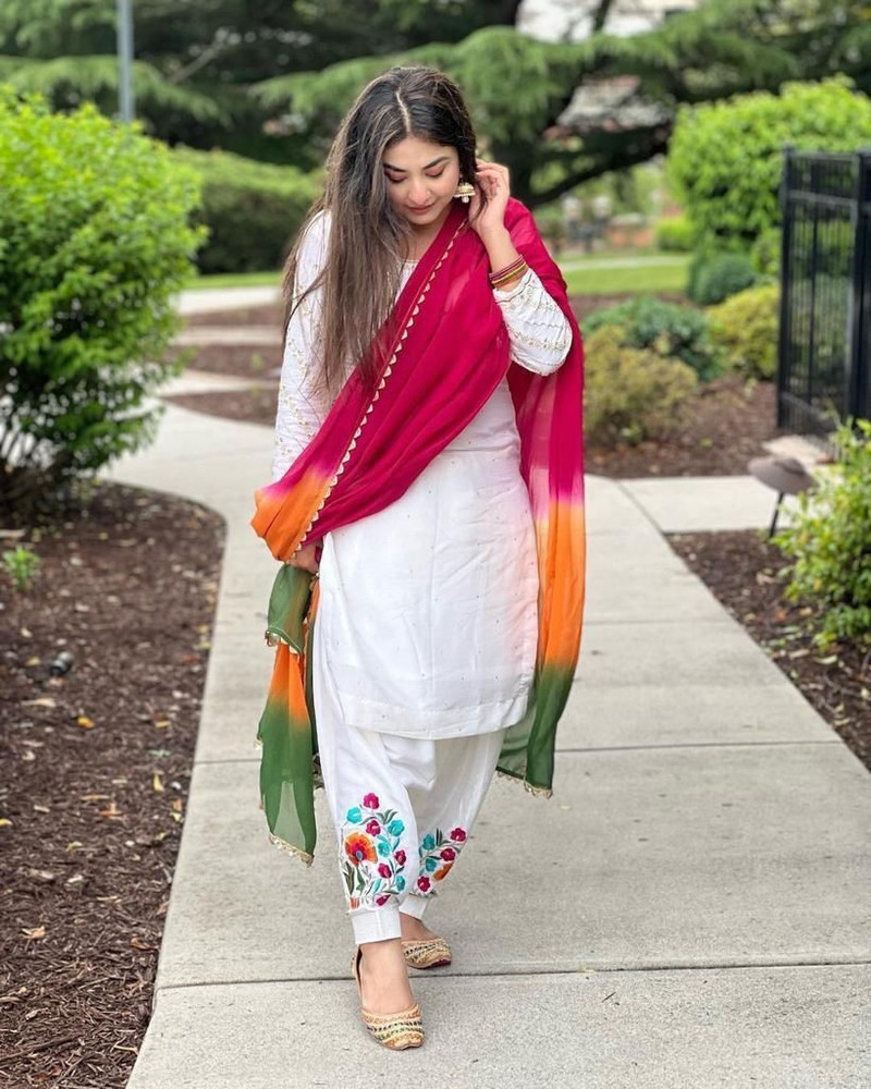 White Punjabi Suit With Colourful Dupatta White Churidar With Colourful  Dupatta Top