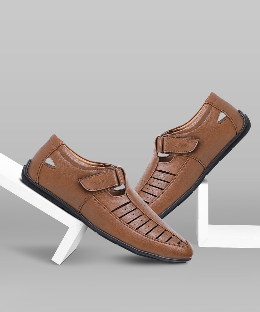 Tan discount fisherman sandals