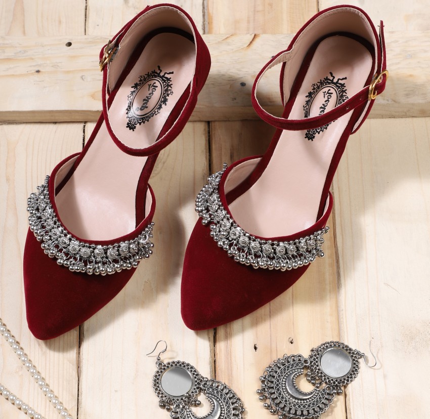 Burgundy shop colour heels