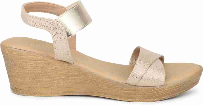 Ugg zoe ii discount gold