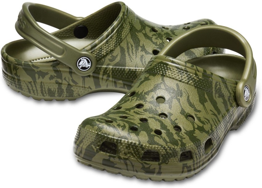 Mens army green sale crocs